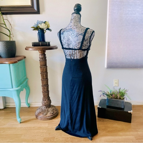 Princess Polly Backless Cutout Summer Cotton Linen Blend Maxi Dress Size 2 - Picture 3 of 8